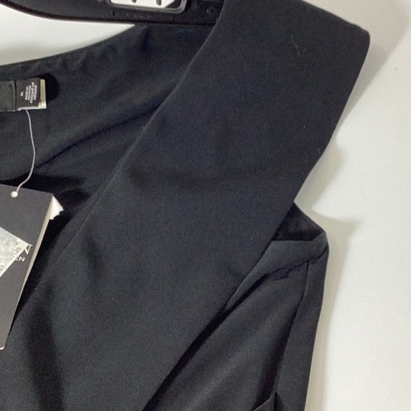 RALPH LAUREN
Women's Jersey Off-the-shoulder Side-slit Column Gown In Black - Picture 12 of 15